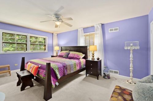 3333 Flowers Dr, Atlanta GA  30337-1001 exterior