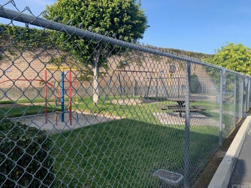 1250 State College Blvd, Anaheim CA  92806-1530 exterior