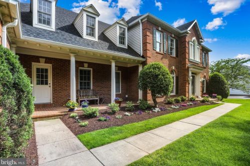 17329 Avenleigh Dr, Ashton, MD 20861-3637