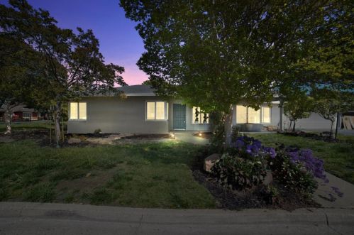 1698 La Bonita Way, Concord CA  94519-1924 exterior