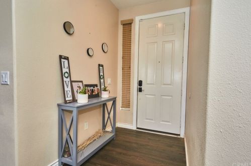 11824 Cliffrose Ct, El Mirage, CA 92301-3781