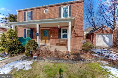 216 Edward St, Harrisburg, PA 17110-1216