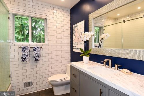 13712 Berkley Rd, Silver Spring MD 20904-6205 exterior