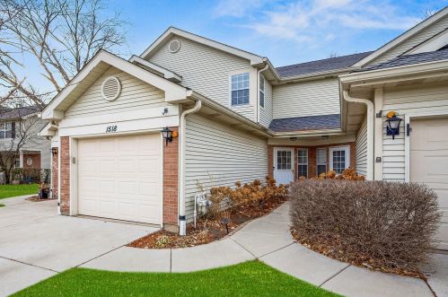 1518 Golfview Ct, Glendale Heights, IL 60139-3651