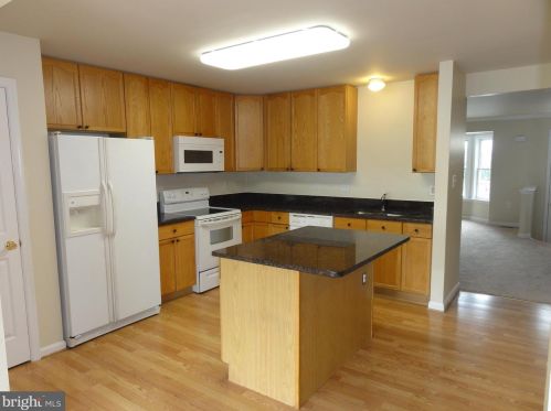 22 Crawford Dr, Charles Town WV 25414-6502 exterior