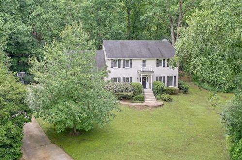 430 Lost Forest Ct, Atlanta GA  30328-2101 exterior