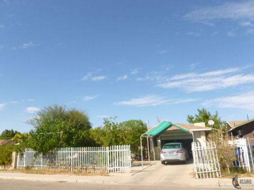 809 Sheridan St, Calexico, CA 92231-3402