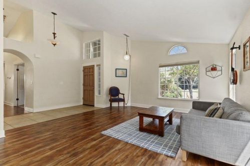 208 Greenbush Ave, Folsom, CA 95630-6883