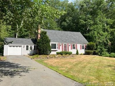 40 Scully Rd, Somers, CT 06071-1615