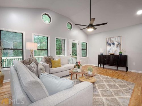2114 Drew Vly Rd, Atlanta GA  30319-3918 exterior