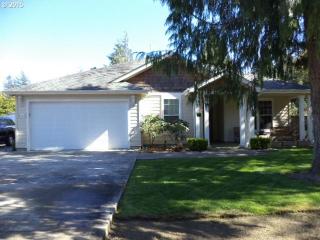 89021 Sutton Lake Rd, Florence, OR 97439-8732