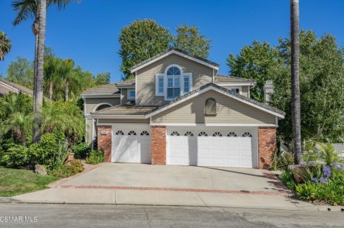 524 Mindenvale Ct, Simi Valley, CA 93065-7038
