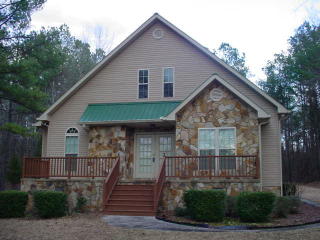 5452 Lakecrest Dr, Mayfield, GA 31087-4656
