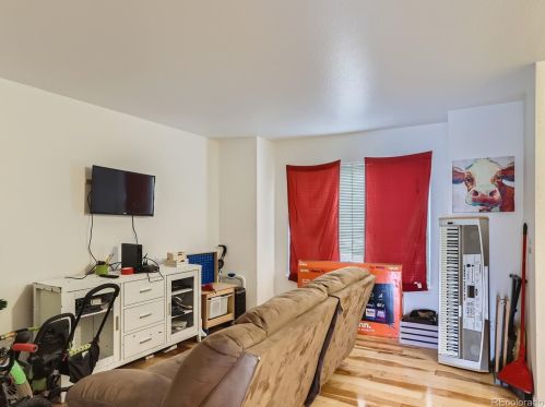 954 Monroe Ave, Loveland CO  80537-4945 exterior