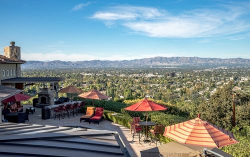 4550 Gable Dr, Van Nuys, CA 91316-4354