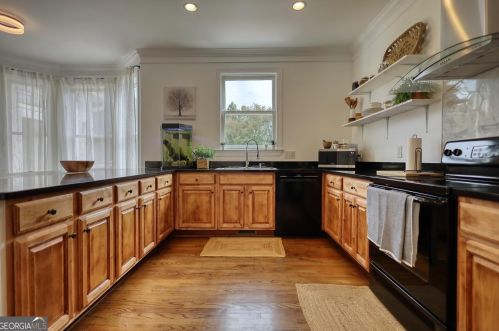 1041 Devon Dr, Madison GA  30650-6409 exterior