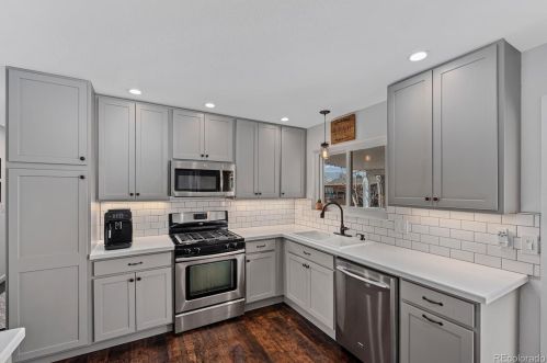 4489 Zang St, Morrison CO 80465-1249 exterior