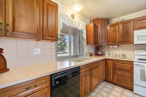 1736 Lake View Dr, Fort Collins CO  80524 exterior