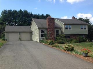 4 Holly Hills Dr, Cromwell, CT 06416-1962