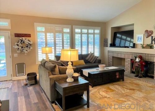 42021 Camino Casana, Temecula, CA 92592-6359