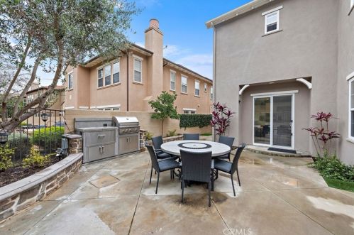 15 Calle Saltamontes, San Clemente CA  92673-7004 exterior