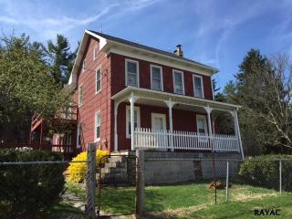 2189 Impounding Dam Rd, Hanover PA  17331-9672 exterior