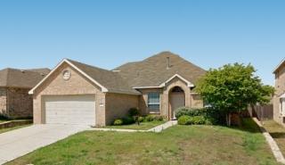 4545 Woodbluff Dr, Mesquite TX  75150-8283 exterior
