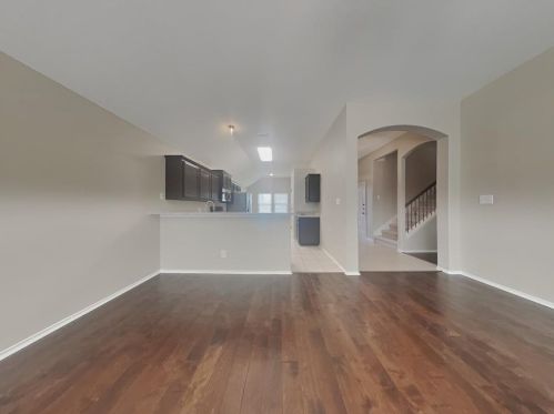 5504 Parkview Hills Ln, Fort Worth TX  76179-6710 exterior