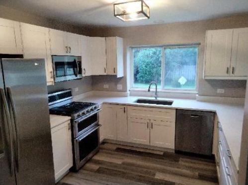 4522 Tucker Ln, Waukegan, IL 60085-8607