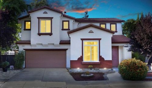 707 Iberis Way, Tracy, CA 95376-9215