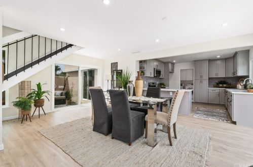 17482 Luther Ave, Irvine CA  92614-6643 exterior