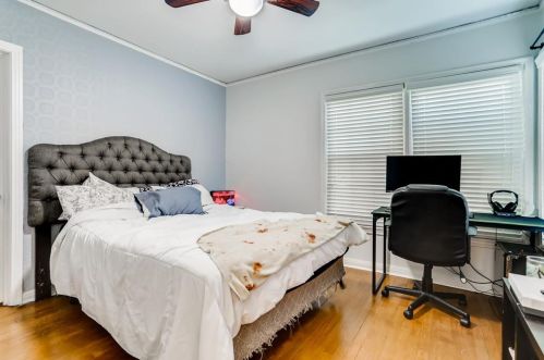 6462 Camp Bowie Blvd, Fort Worth TX  76116-4337 exterior