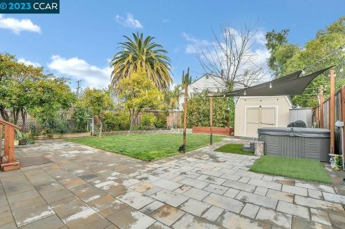 2735 Sinclair Ave, Concord CA  94519-2619 exterior