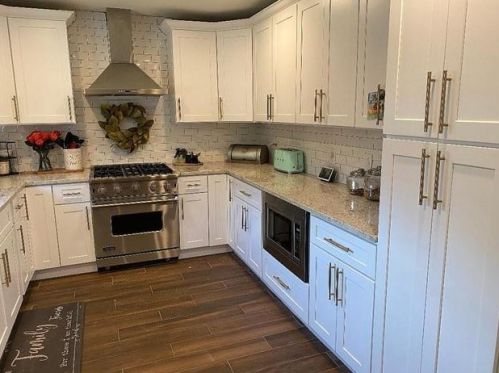 1204 Mayleaf Dr, Irving TX  75060-5761 exterior