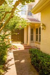 4624 O Connor Ct, Irving TX  75062-3781 exterior