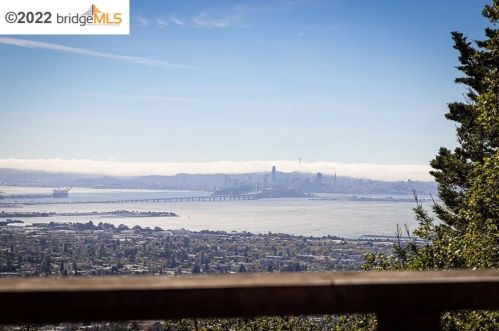 1146 Keeler Ave, Berkeley, CA 94708-1725
