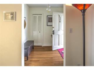 158 Maribeau Sq, Atlanta, GA 30327-4037