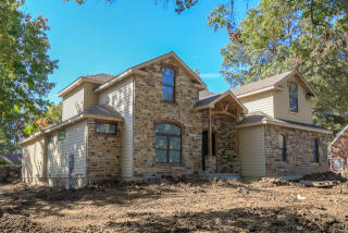 2511 89th St, Shawnee Mission, KS 66206-1608