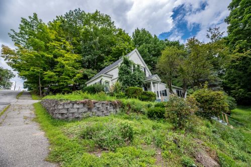 63 Central St, Hallowell, ME 04347-1203