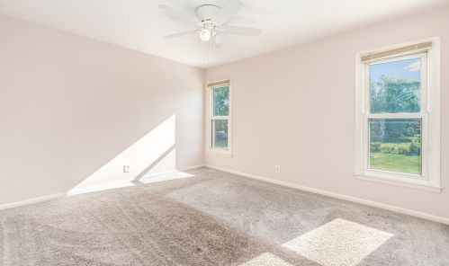 318 Stafford Way, Lemont IL  60440-2128 exterior