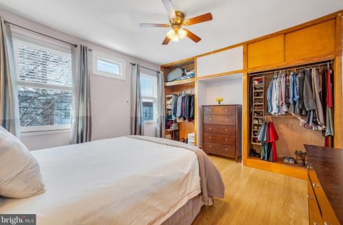 1917 12 St, Philadelphia PA 19148-2209 exterior