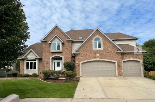 2607 Freeland Cir, Naperville, IL 60564-5879