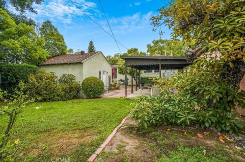 1250 Spazier Ave, Glendale CA  91201-1322 exterior