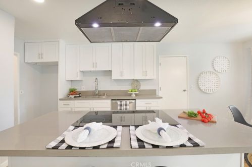 6288 Antioch Ave, Riverside CA  92504-1618 exterior