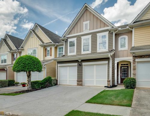 1905 Lake Heights Cir, Kennesaw, GA 30152-8289