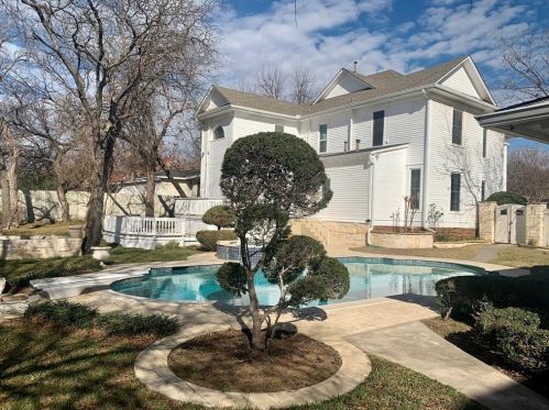 605 Main St, Nocona TX 76255-1509 exterior