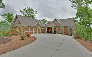 7225 Rocky Mountain Ln, Hiawassee, GA 30546-2857