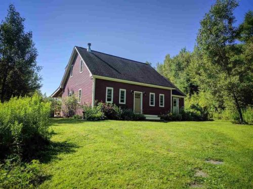 147 Derby Farm Rd, Moretown, VT 05660-9399