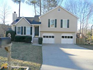 146 Aztec Way, Acworth, GA 30102-3138