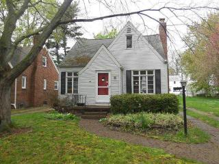 3547 Rushland Ave, Toledo, OH 43606-2043